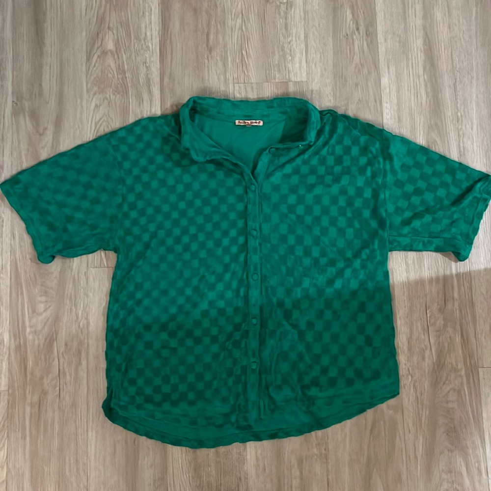 Beautiful ‘Bailey Rose’ Boutique Brand Oversized Button down in Green size M